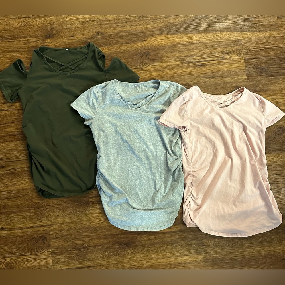 Maternity Size Small 3 Pack T-shirts